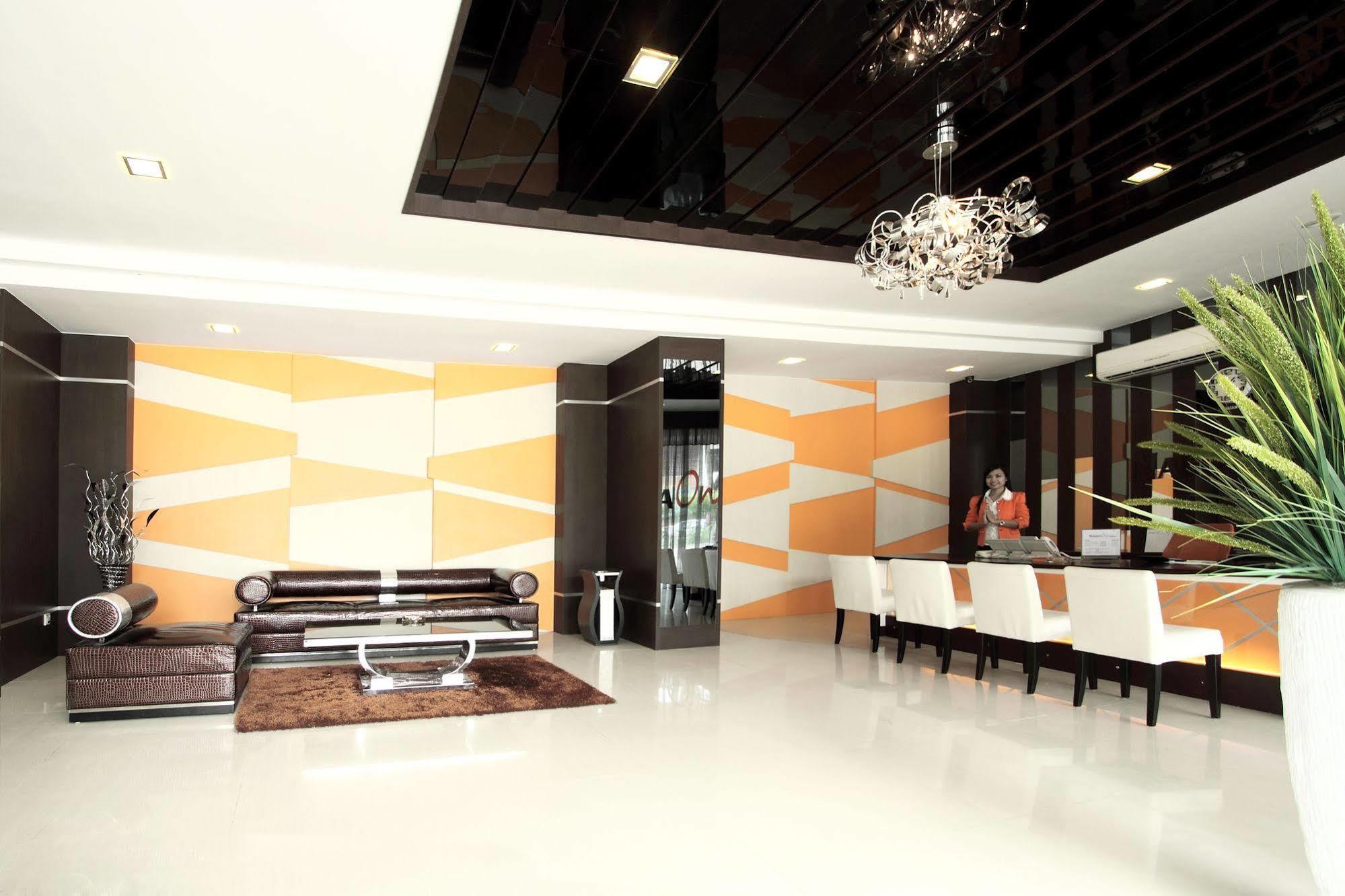 Nagoya One Hotel Екстериор снимка