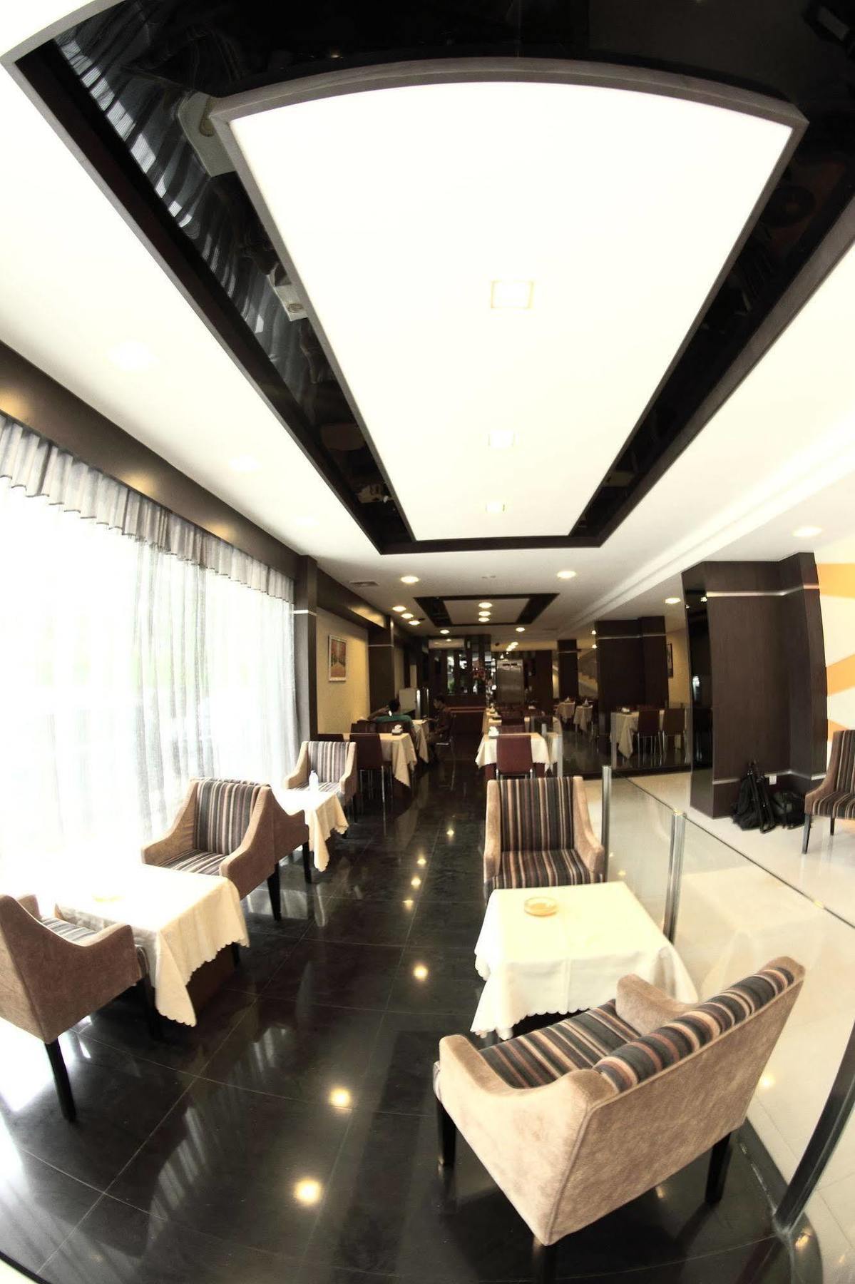 Nagoya One Hotel Екстериор снимка